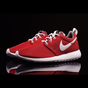 Selling These shoes Check them out Only worn twice